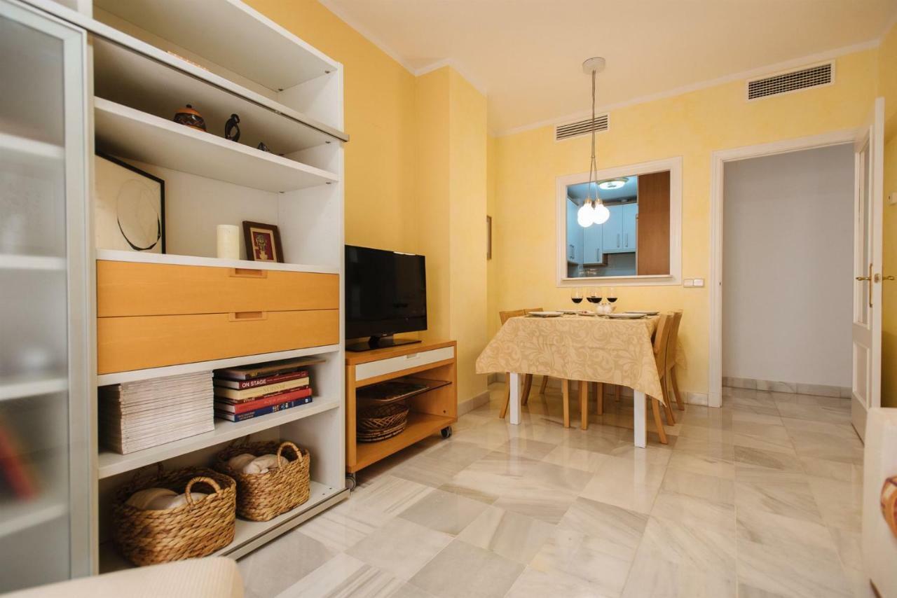 El Refugio De San Luis Con Parking Opcional Apartment Seville Luaran gambar